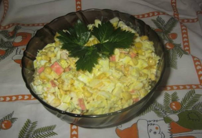 Салат с крабовыми палочками