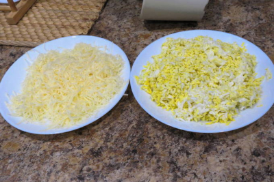 Салат с крабовыми палочками
