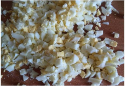 Крабовый салат с кукурузой классический