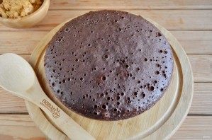 Шоколадный торт с орехами 