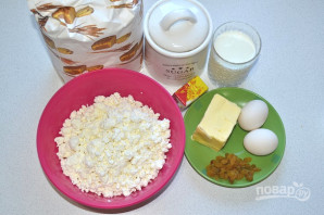 Творожный дрожжевой кулич 